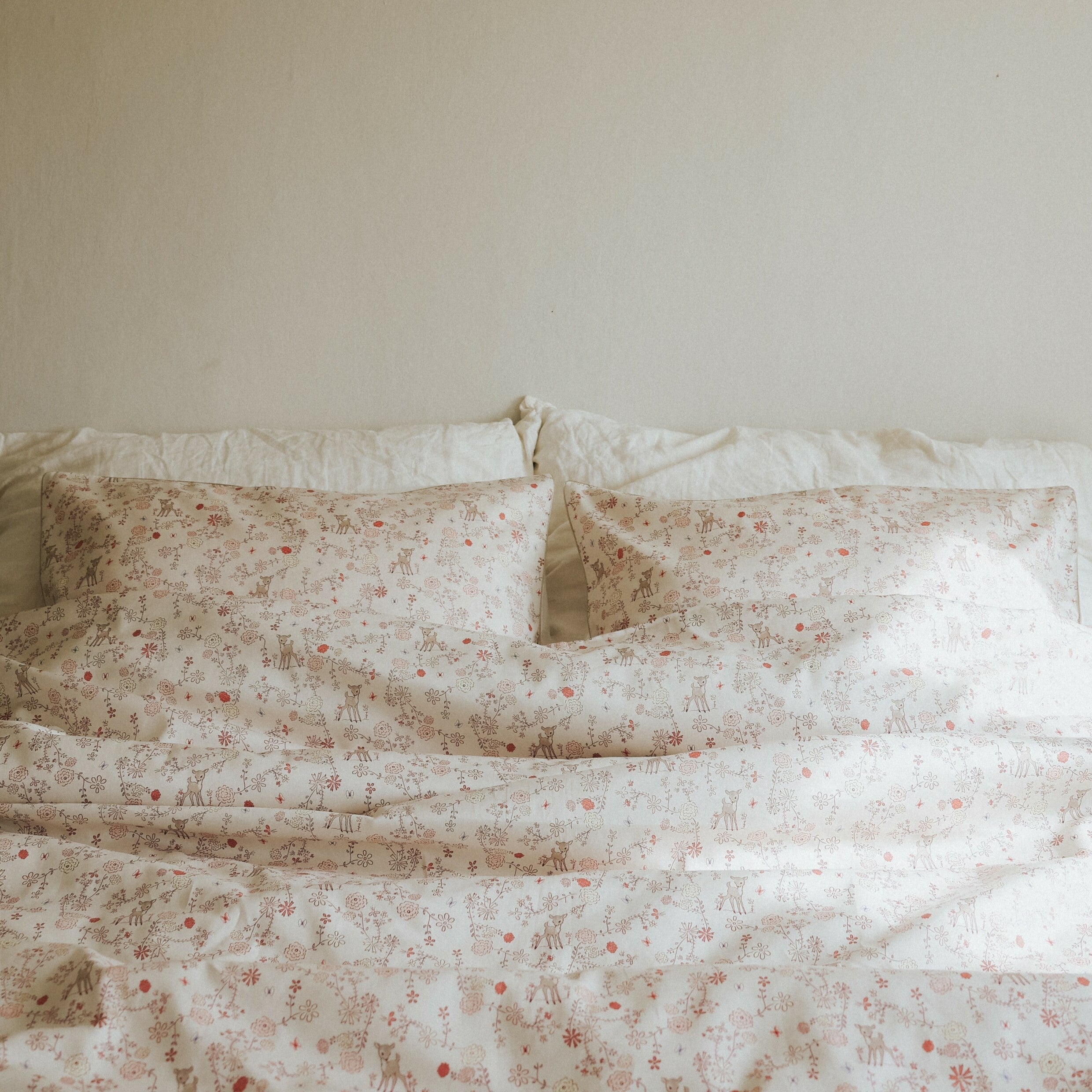 Into The Woodlands Full/Queen Duvet Cover - Ivory