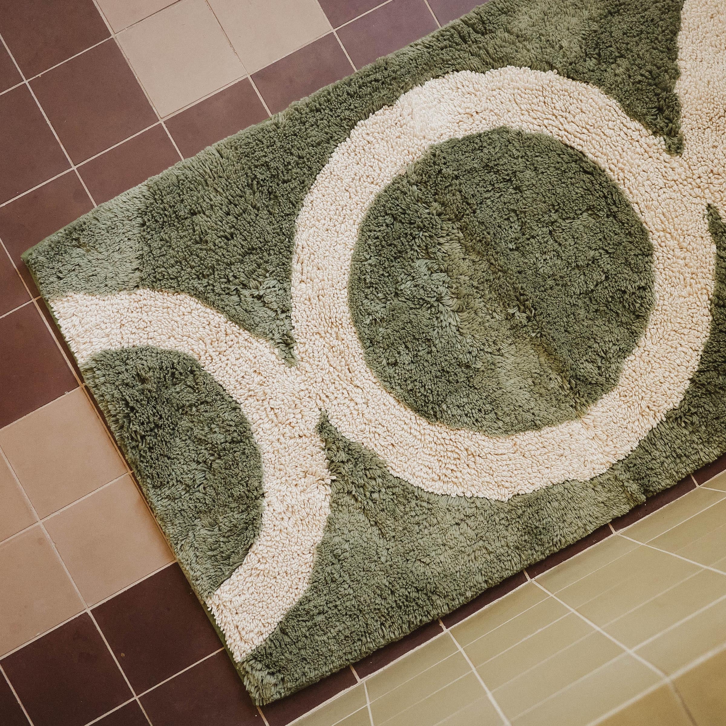 Palomino Bath Mat - Green Circles