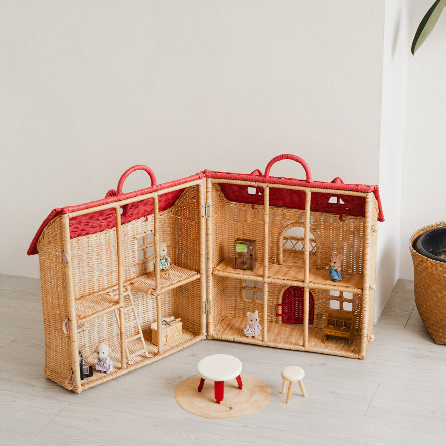 Dollhouse Tote and Play