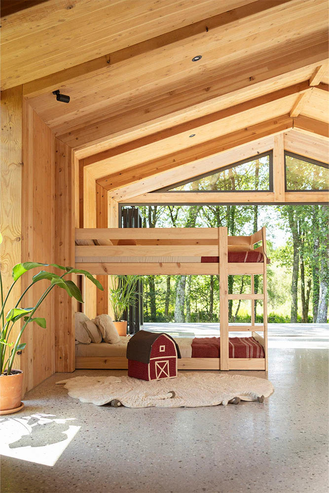 Farm House Storage Basket - Red