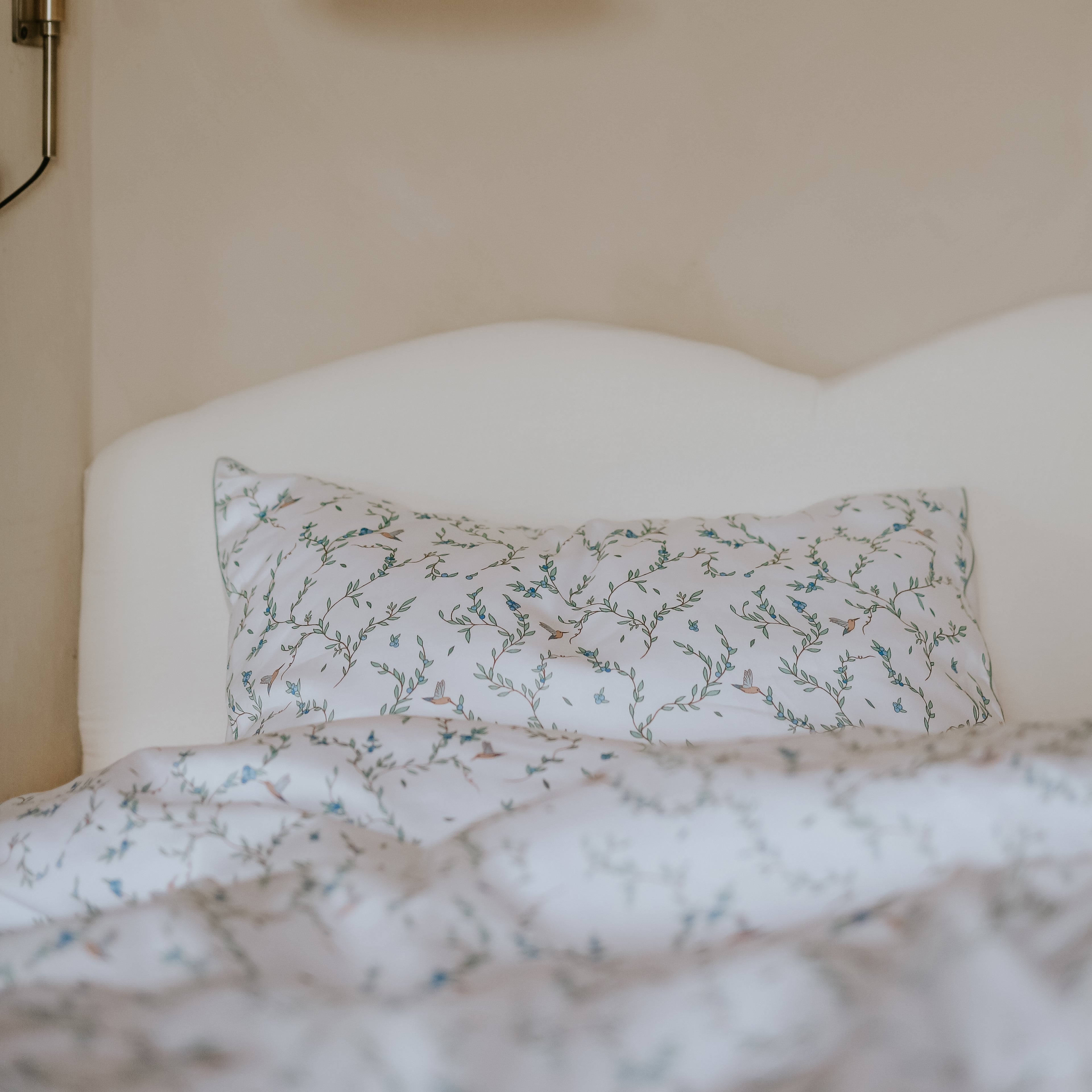 Secret Garden Twin Set - Ivory