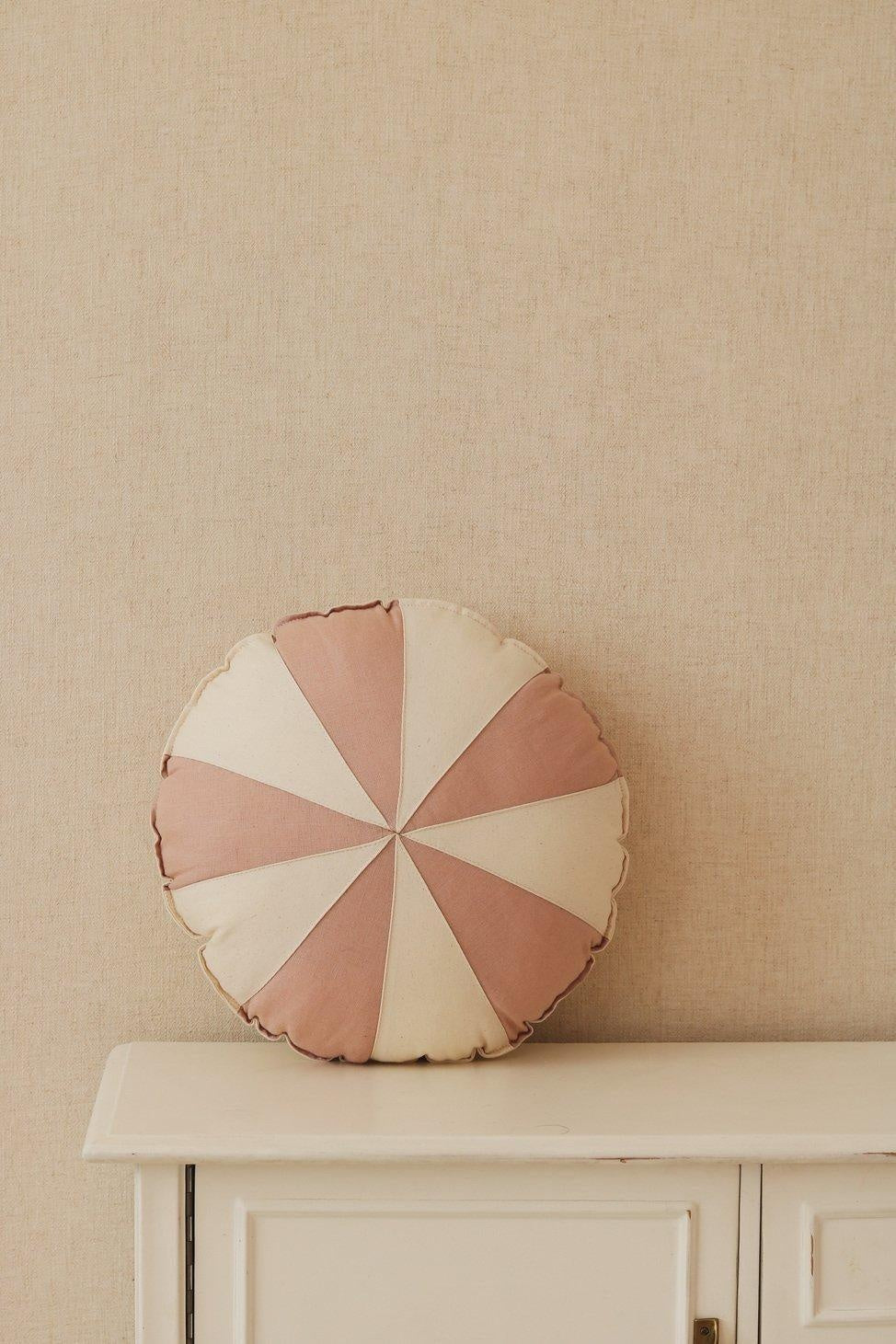 Round Patchwork Pillow - Pink