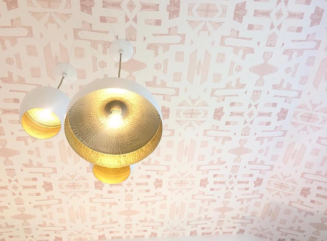 Rose Ground Alta Wallpaper