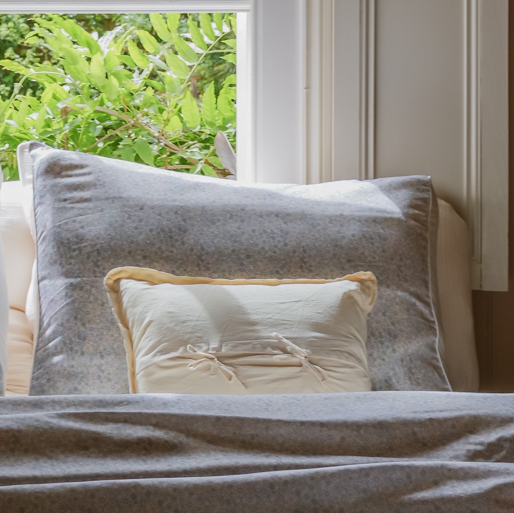 Enchanted Wildflowers Standard Pillowcase Set - Ivory