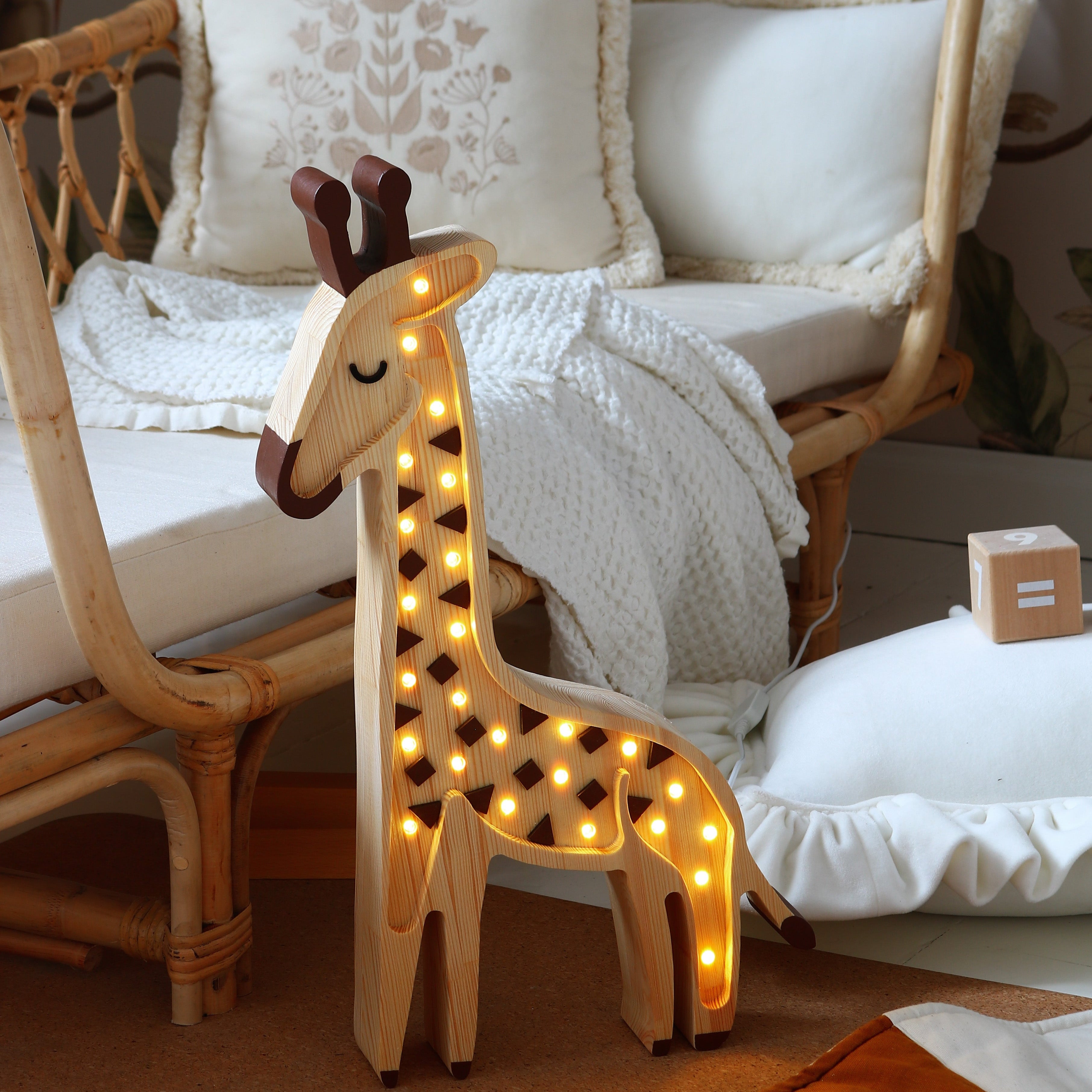 Giraffe Lamp