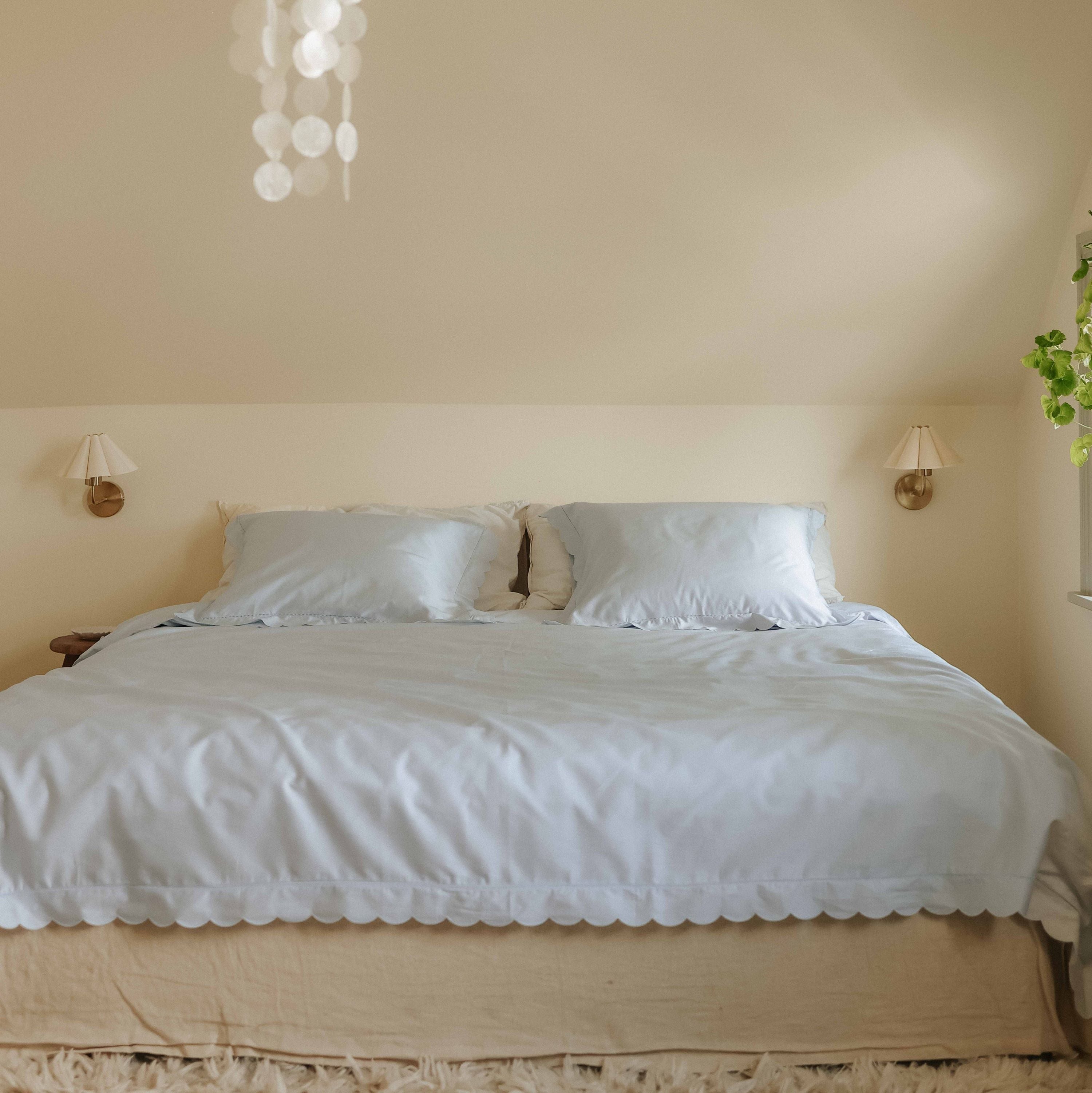 Scalloped Starlight Standard Pillowcase Set - Blue