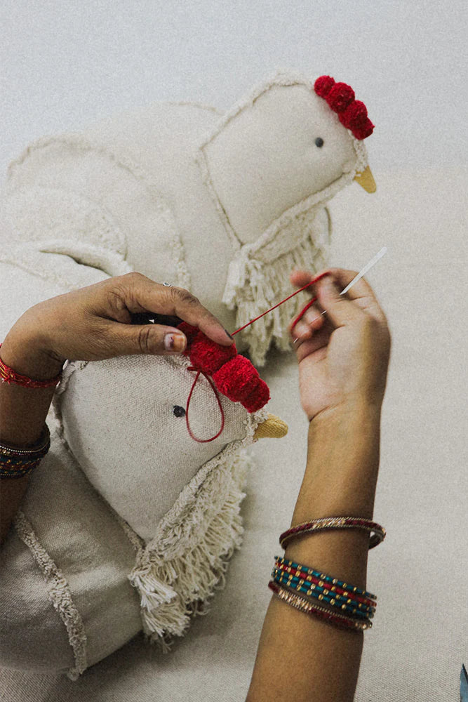 Mamma Chicken Puff - White