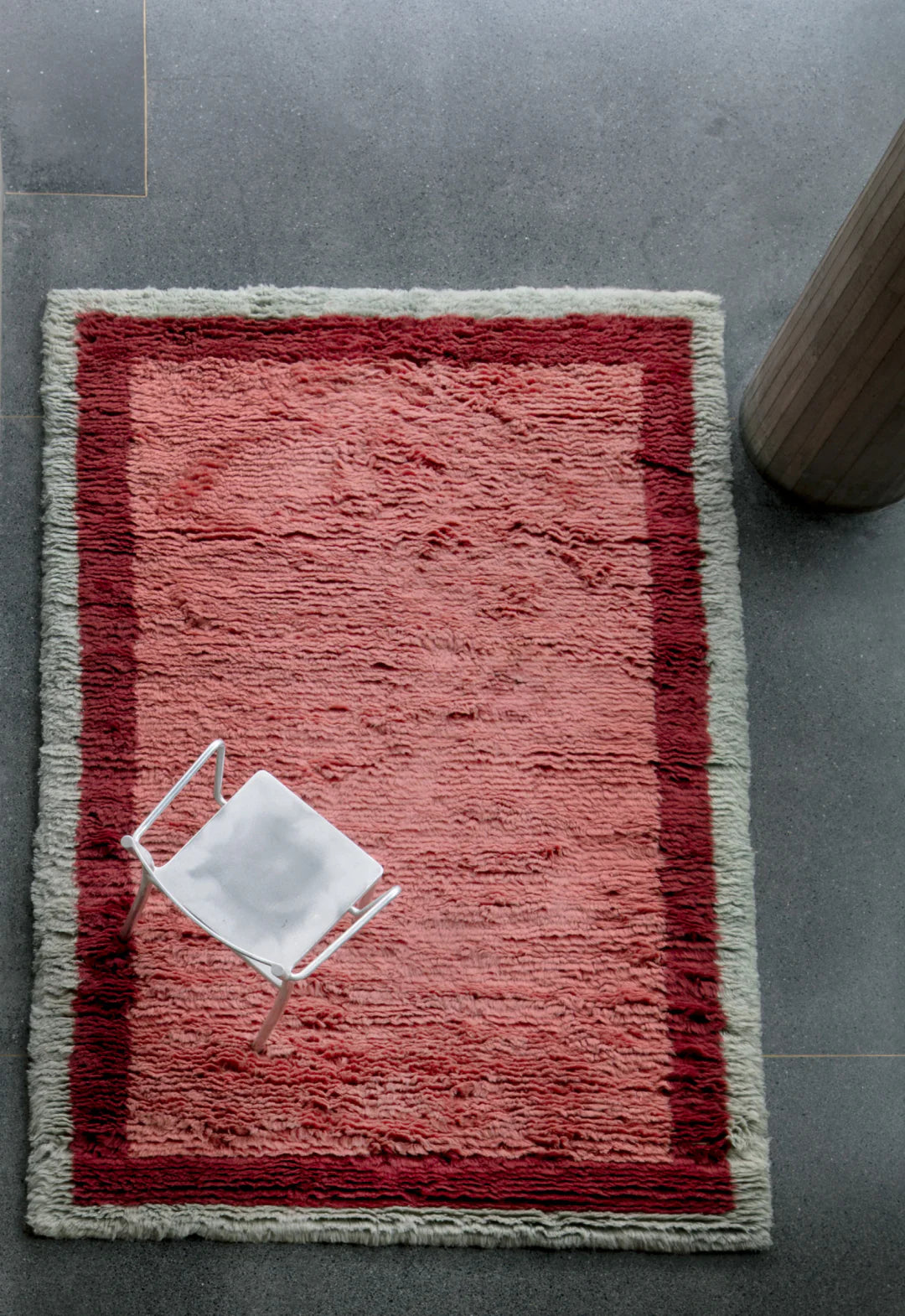 Shaggy Edge Wool Rug - Rose